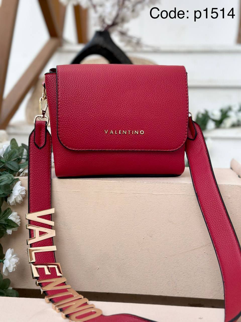 /public/uploads/photos/shares/Suzy bags/IMG_4351.jpeg